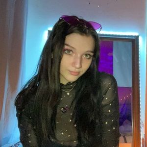 Meet your Posher, Allie!!